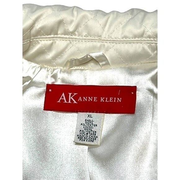 AKanne Klein. Women long crem suit jacket size XL - Picture 10 of 12